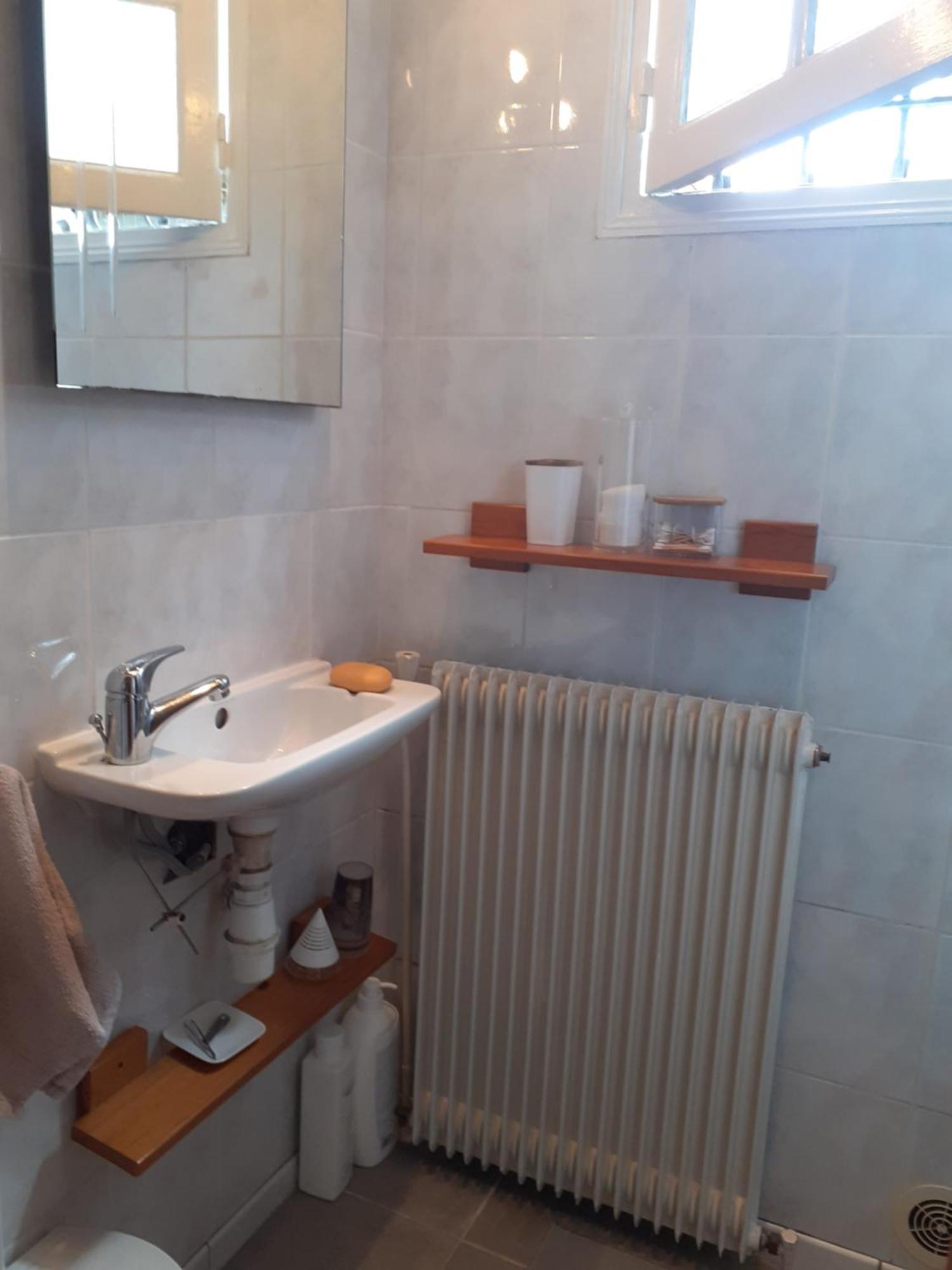 Au Bosquet, Chambre Et Salle De Bains Avec Petit Dejeuner A 600 M Du Centre Dans Un Cadre Calme Et Verdoyant Salies-de-Béarn Kültér fotó
